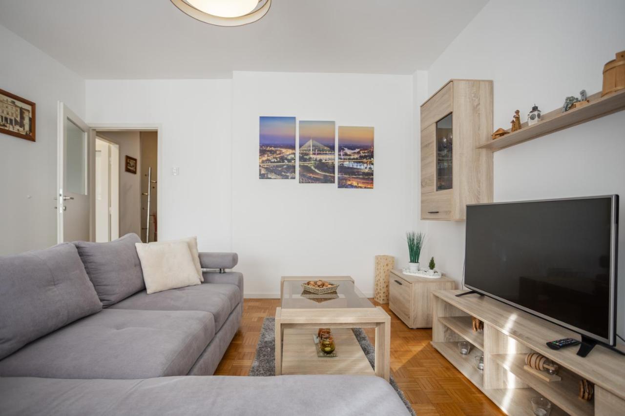 Apartment Sara Βελιγράδι Εξωτερικό φωτογραφία