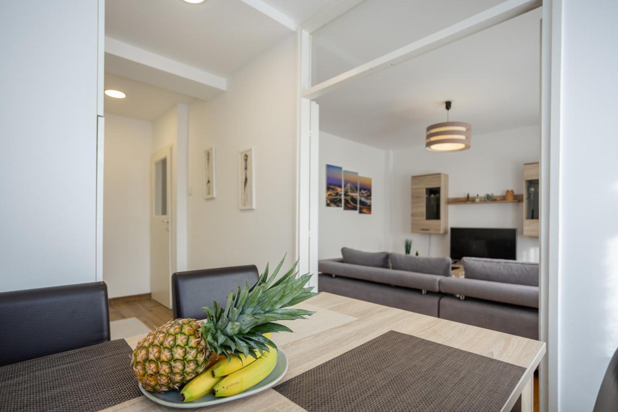 Apartment Sara Βελιγράδι Εξωτερικό φωτογραφία